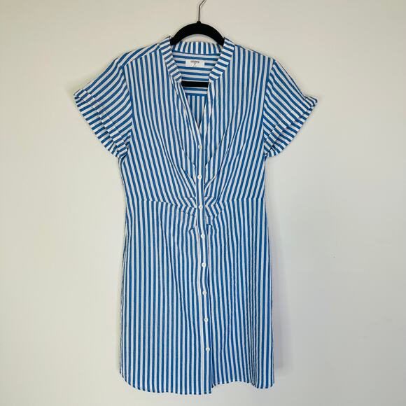 UNTUCKit Cybil Dress in Blue & White Stripe size 6 - Picture 2 of 10
